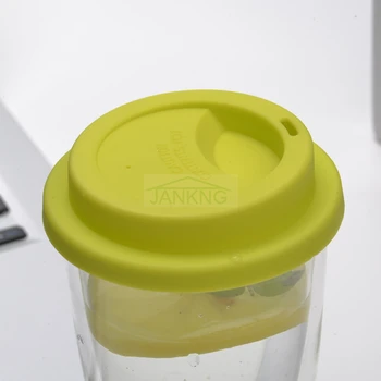 Farverige Varme-resistente dobbeltvægget Glas Kop med Silicon Cover og Bund Ren Og Glas Te Krus er Håndlavet Drinkware